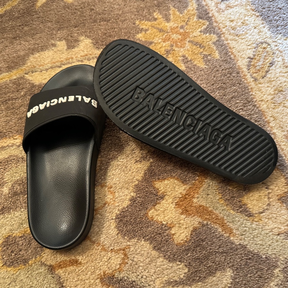 Balenciaga Pool Slide Sandal